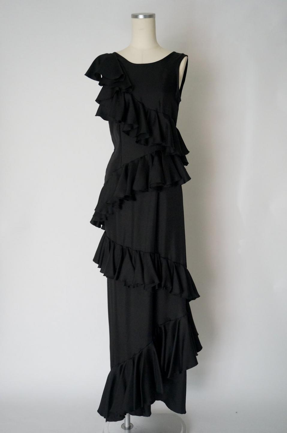サフィア イースト フリルロングドレス レンタルリトルブラックドレス テン Rental Little Black Dress Ten