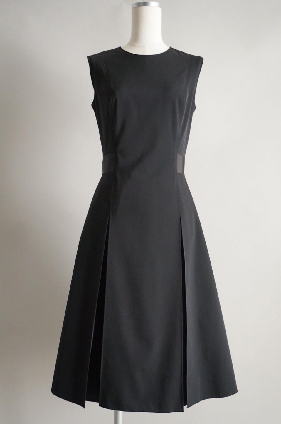 FOXEY NY ボックスプリーツワンピースドレス / レンタルリトルブラックドレス テン Rental Little Black Dress ten.
