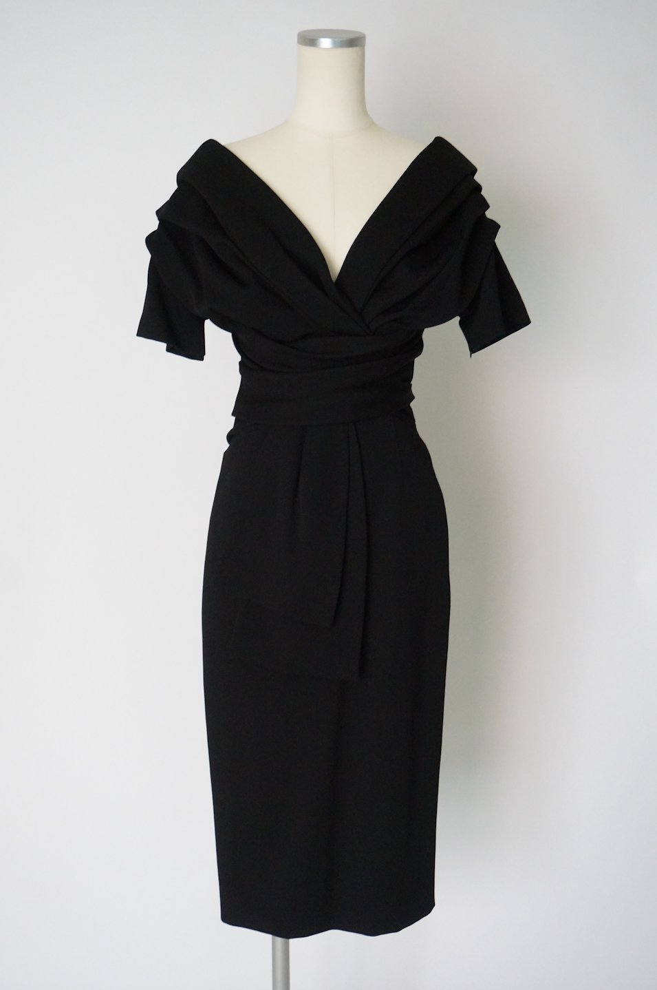 Dior / レンタルリトルブラックドレス テン Rental Little Black Dress ten.
