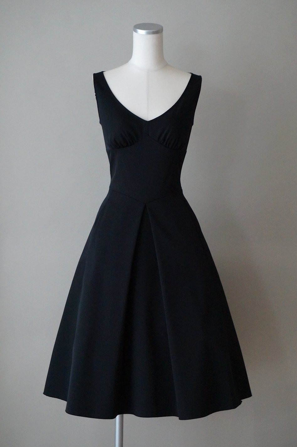 フォクシー フレアーワンピースドレス / レンタルリトルブラックドレス テン Rental Little Black Dress ten.
