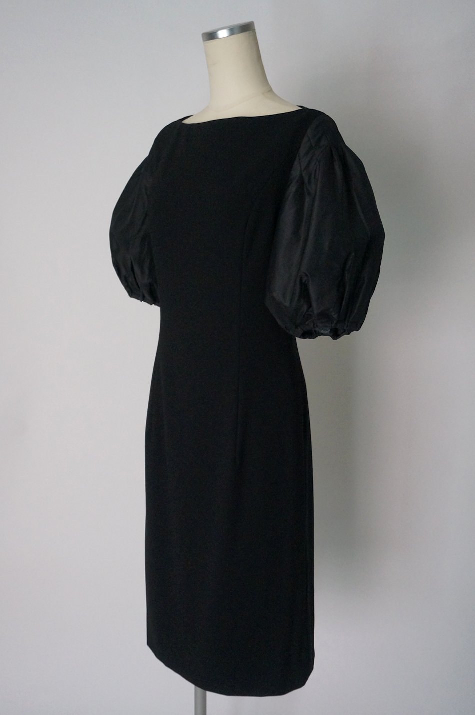 FOXEY タフタのラウンドフォルム半袖ドレス40 / レンタルリトルブラックドレス テン Rental Little Black Dress