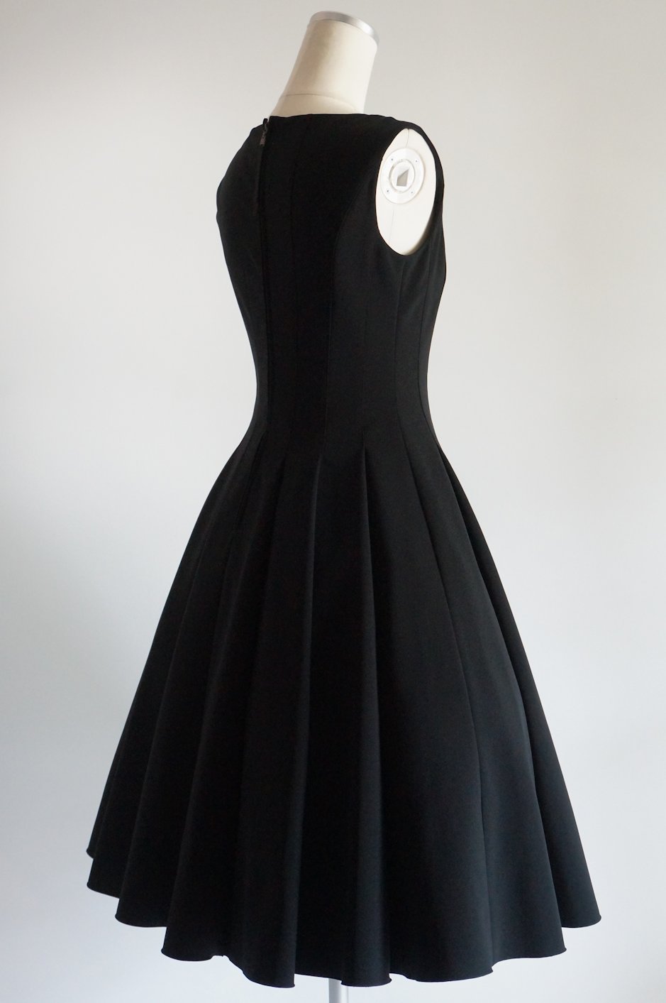 フォクシー フレアードレス 38 / レンタルリトルブラックドレス テン Rental Little Black Dress ten.